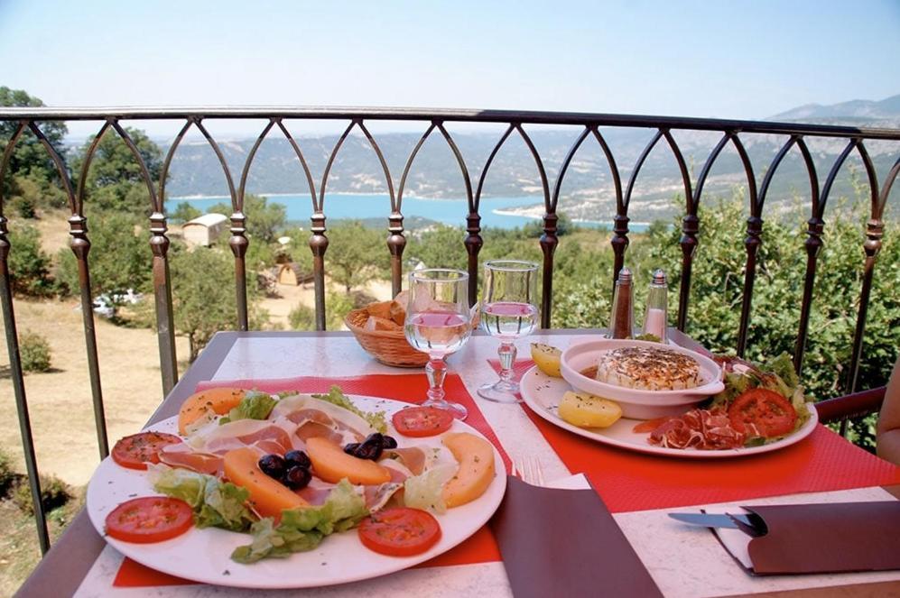 Campasun Camping De L'Aigle Aiguines Εξωτερικό φωτογραφία